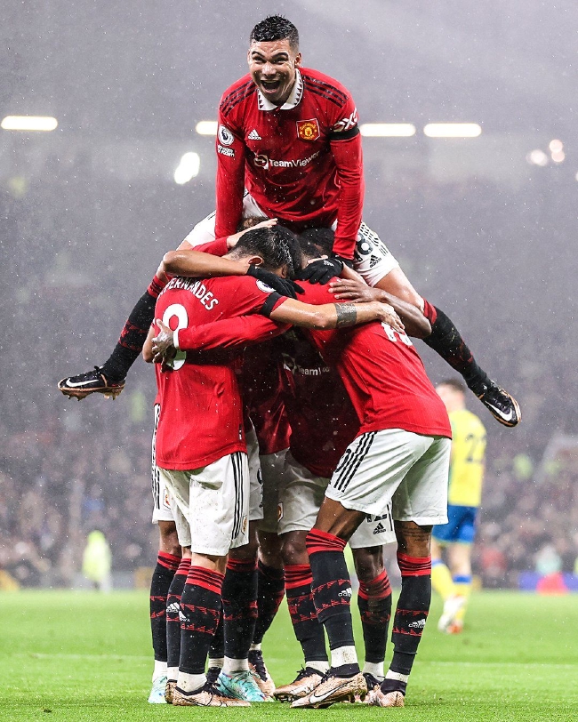 也以此方式 也以此方式